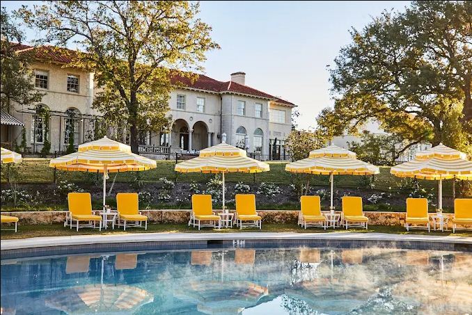 Commodore Perry Estate Pool View