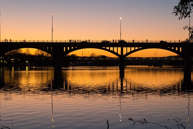 Congress Avenue Bridge