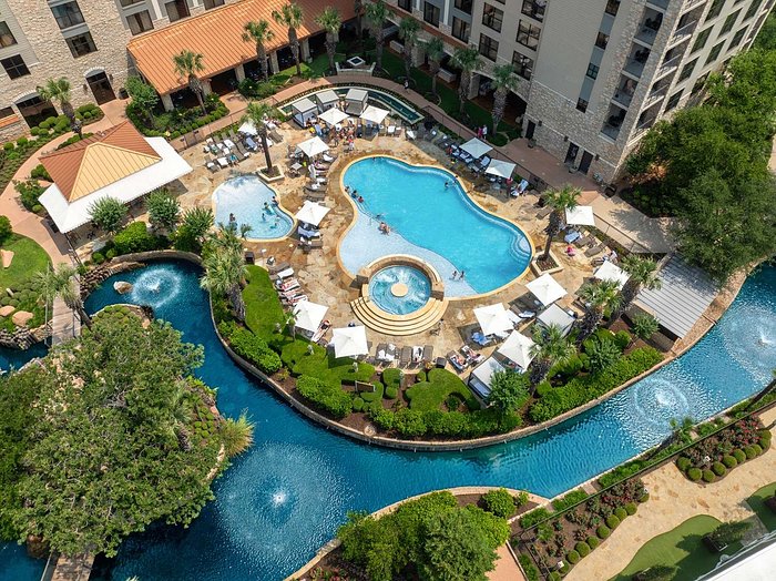 Horseshoe Bay Resort