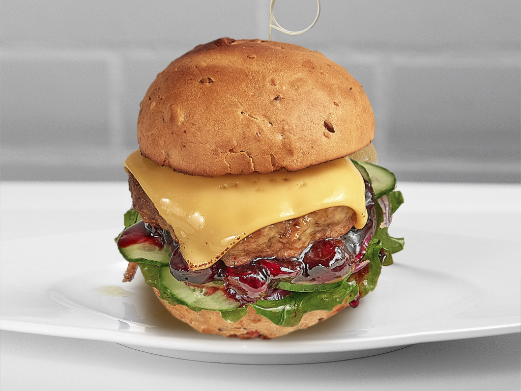 sandwich-sensations-pulled-pork-and-brisket-sandwiches-to-savor