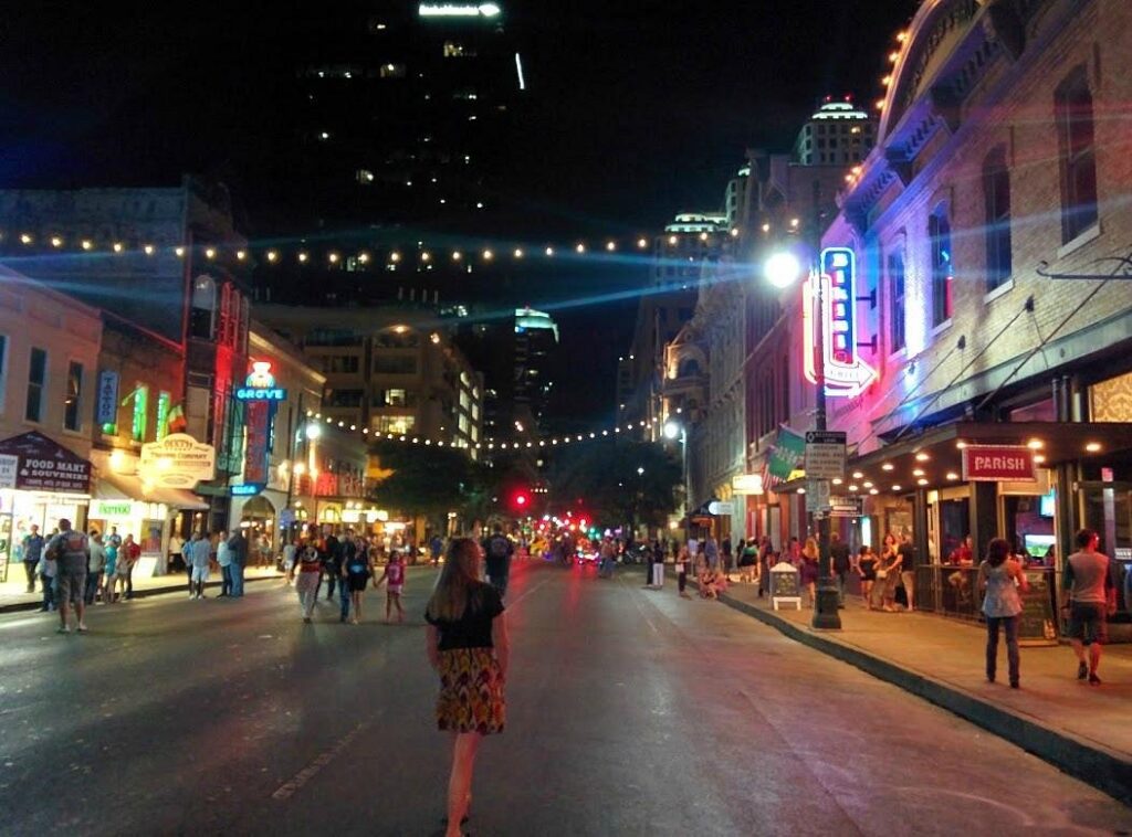 Nightlife at Dirty Sixth Austin