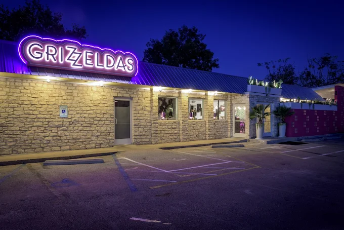 Midnight Cravings at Grizzeldas