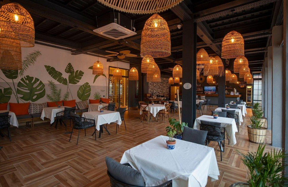 Best Neighborhood Happy Hour Restaurants in South Austin